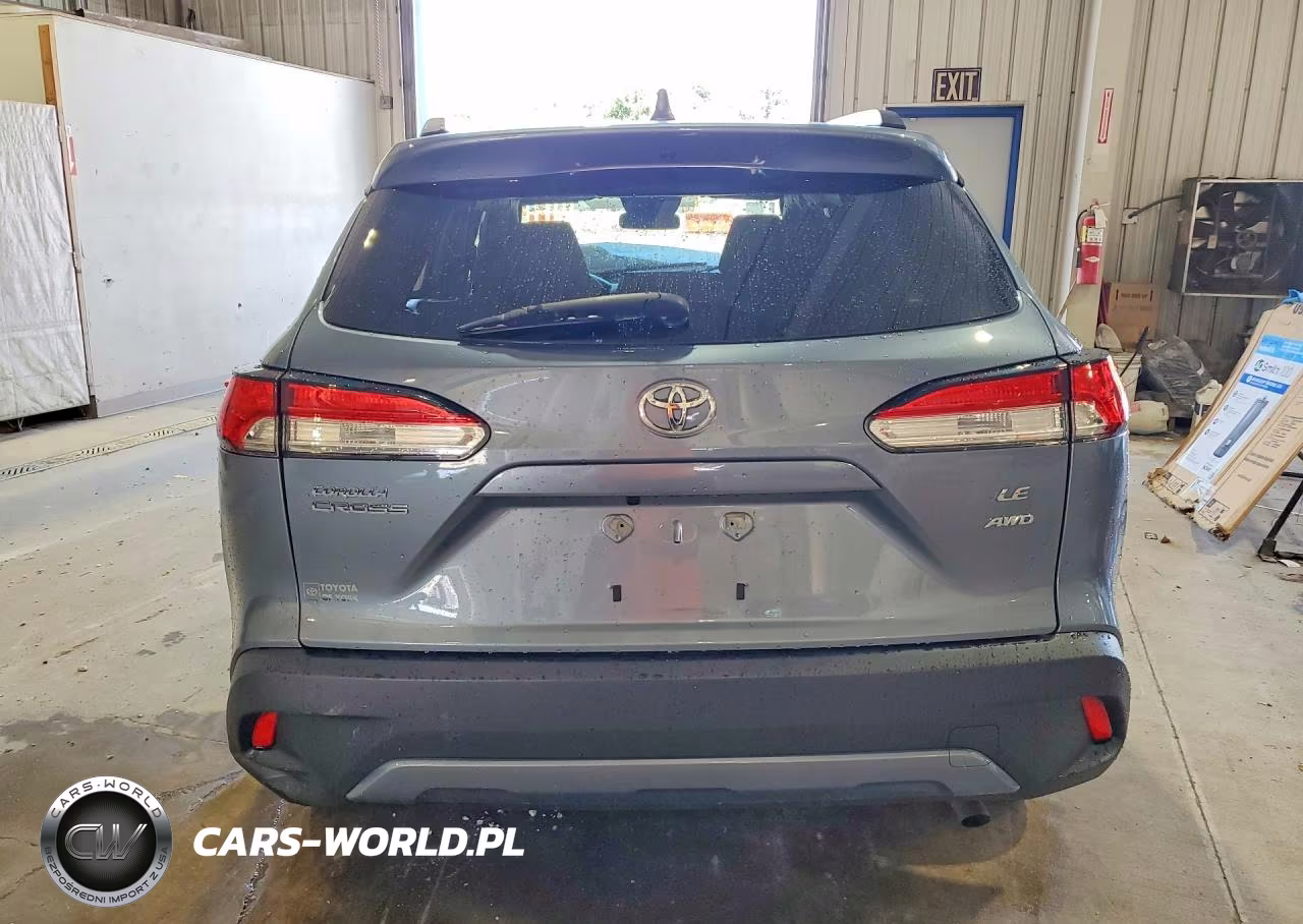 2023 Toyota Corolla Cross Le VIN:7MUCAABG7PV068559 - 6