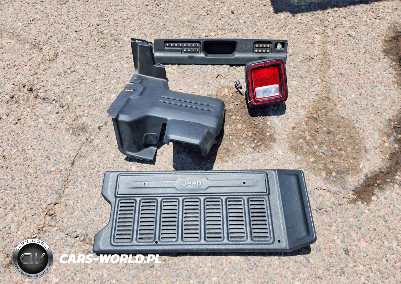 2025 Jeep Wrangler Rubicon 4Xe VIN:1C4RJXR60SW584064 - 12