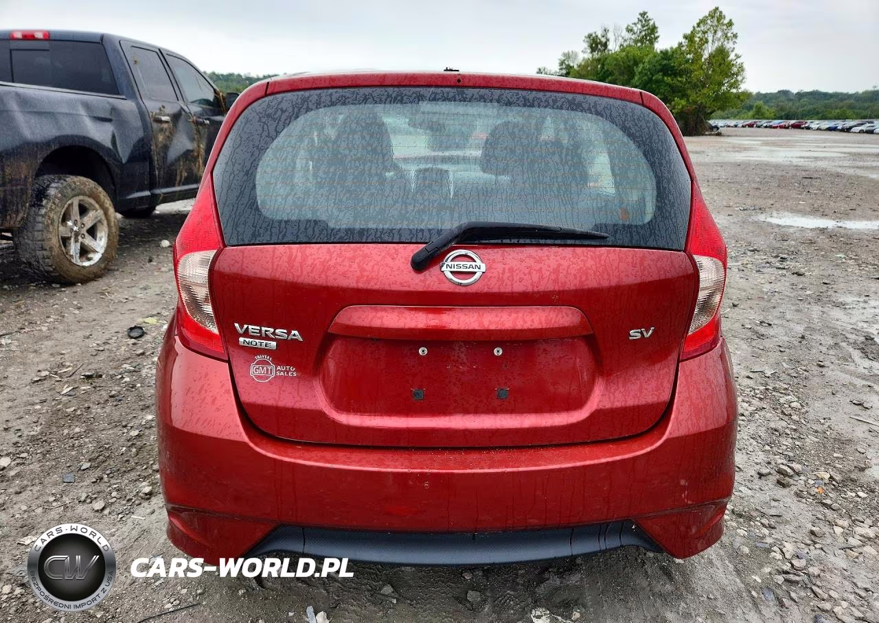 2019 Nissan Versa Note S VIN:3N1CE2CP8KL363819 - 6