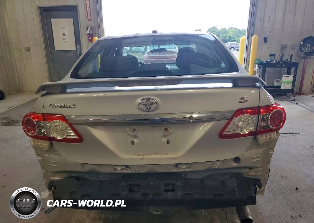 2011 Toyota Corolla S VIN:2T1BU4EE8BC685737 - 6