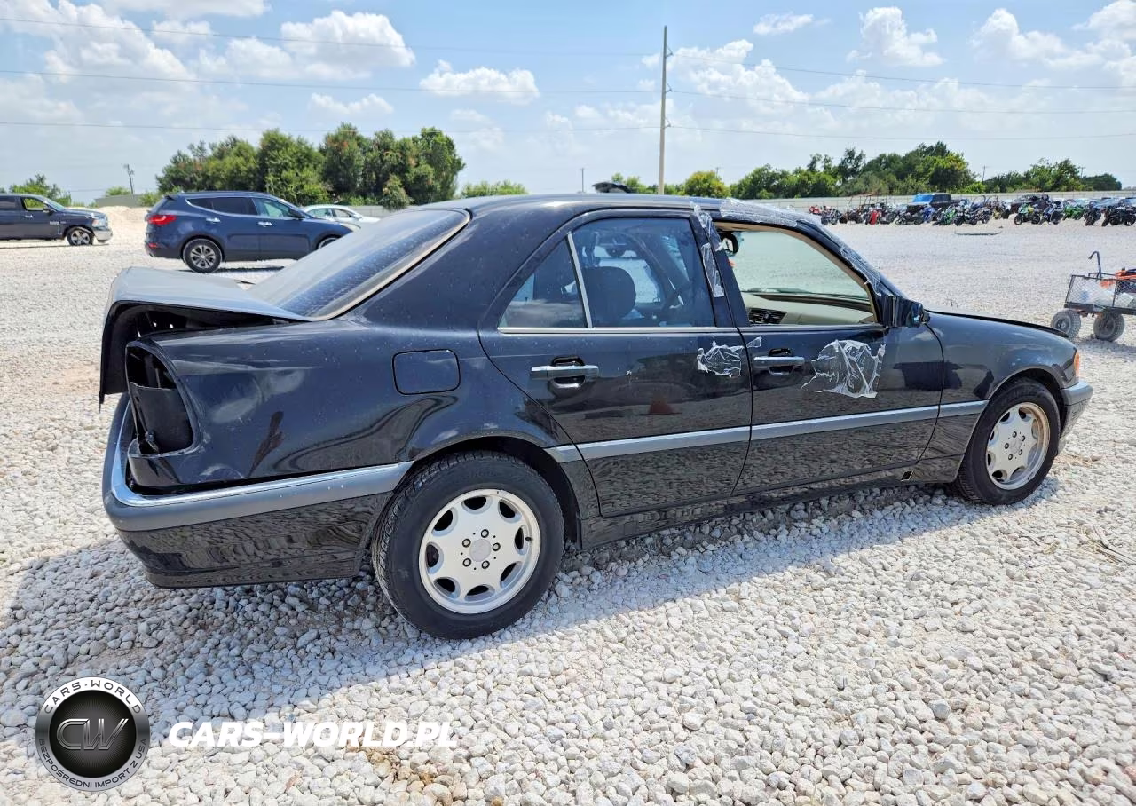 1999 Mercedes-Benz C 230 VIN:WDBHA24G9XA728910 - 3