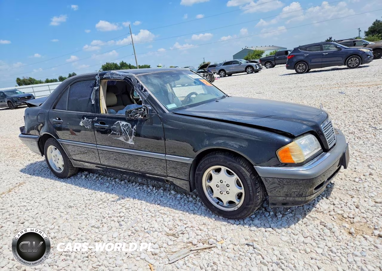 1999 Mercedes-Benz C 230 VIN:WDBHA24G9XA728910 - 4