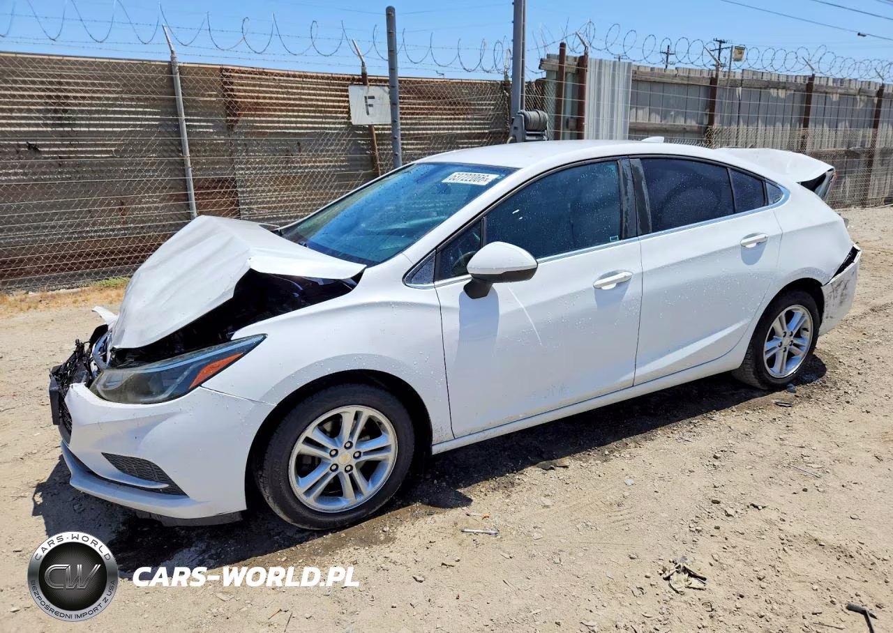 2017 Chevrolet Cruze Lt VIN:3G1BE5SM6HS507716 - 1