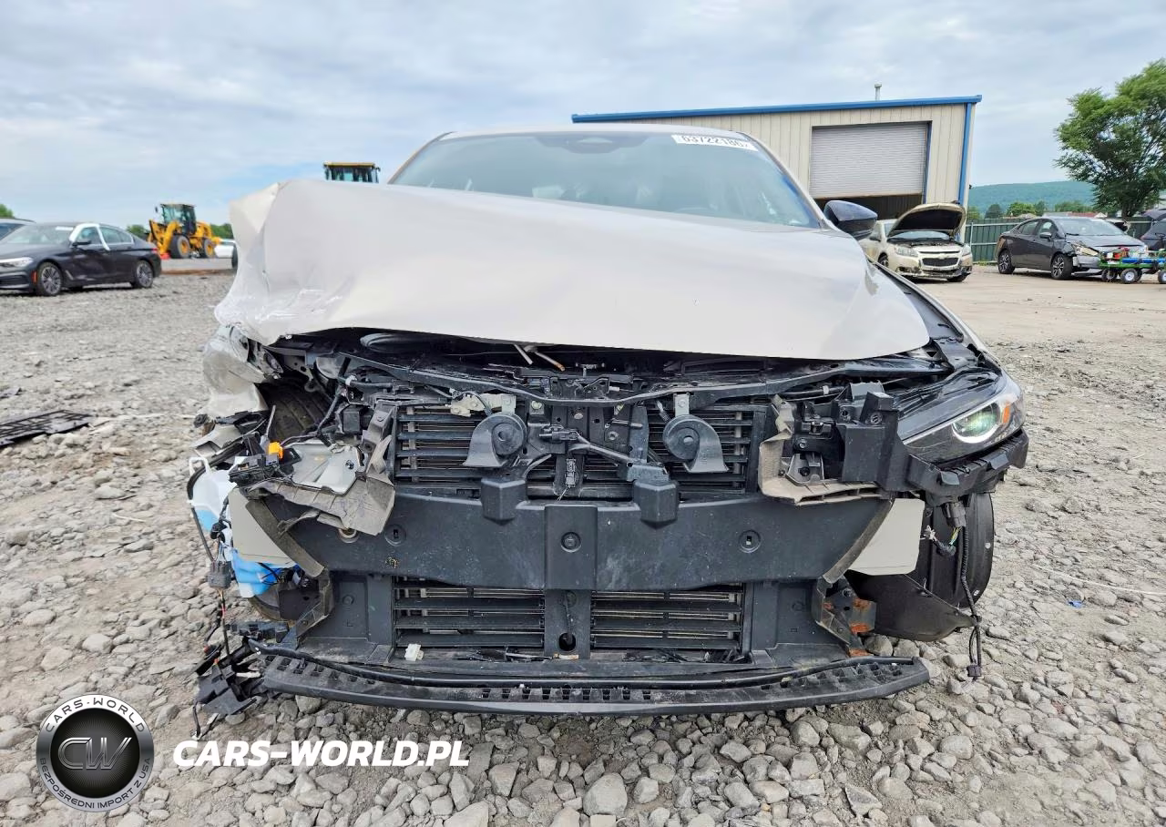 2024 Mazda 3 Select Sport VIN:JM1BPAKMXR1722030 - 5