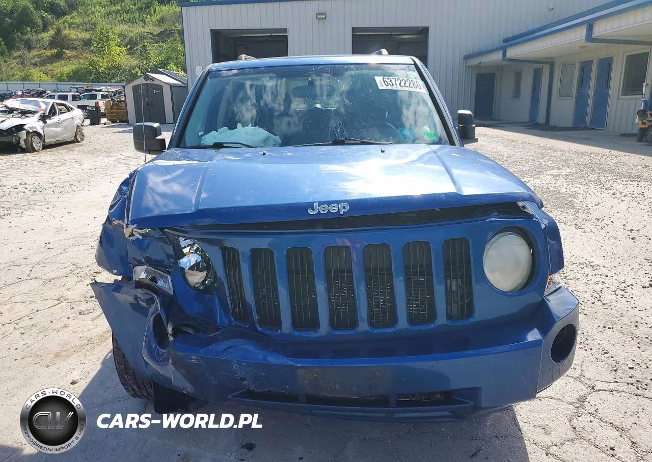 2010 Jeep Patriot Sport VIN:1J4NF2GB2AD594845 - 5