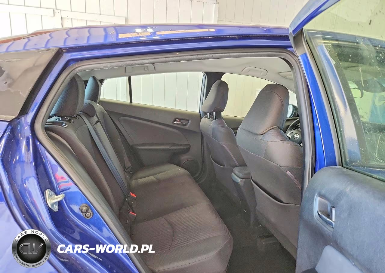 2017 Toyota Prius Two VIN:JTDKBRFU8H3048017 - 10