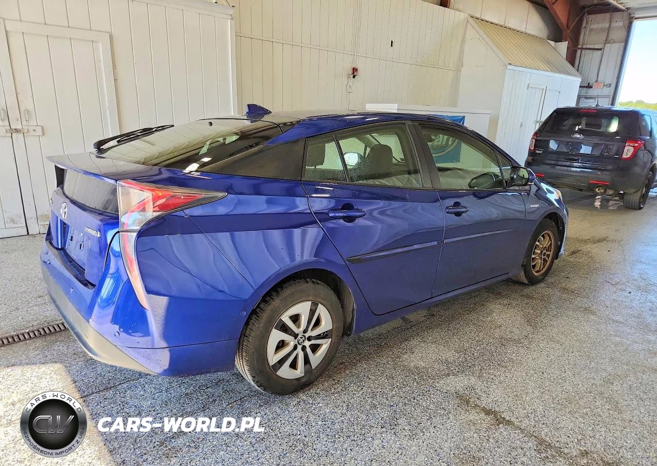 2017 Toyota Prius Two VIN:JTDKBRFU8H3048017 - 3