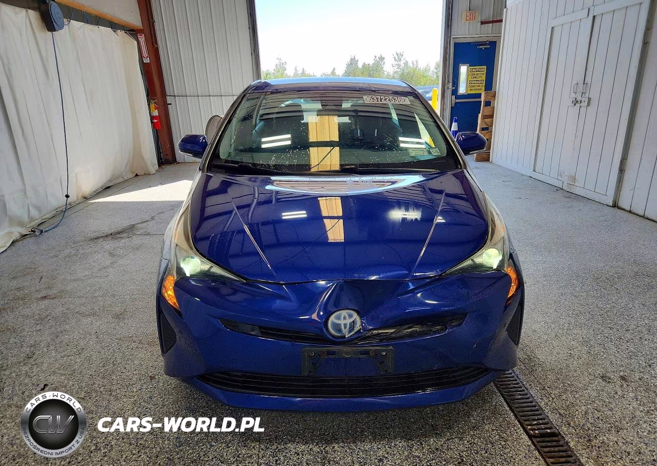 2017 Toyota Prius Two VIN:JTDKBRFU8H3048017 - 5