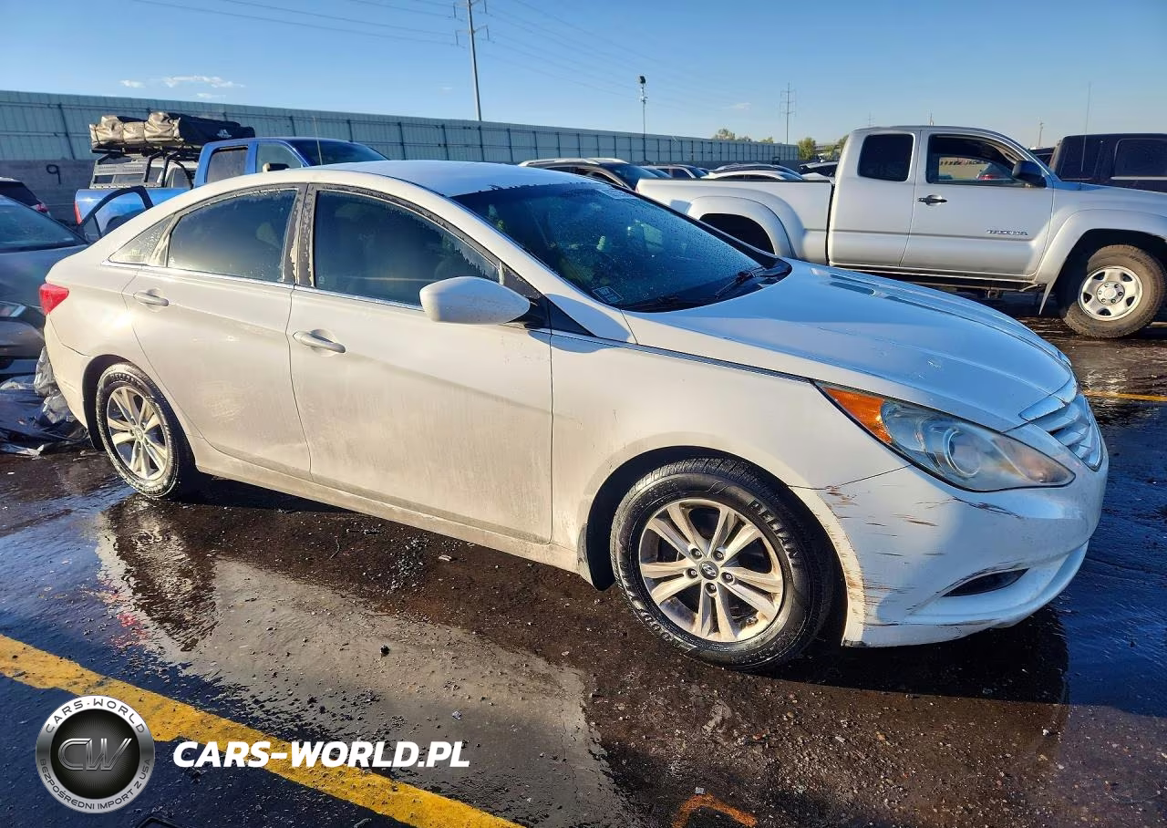 2012 Hyundai Sonata Gls VIN:5NPEB4AC4CH402854 - 4