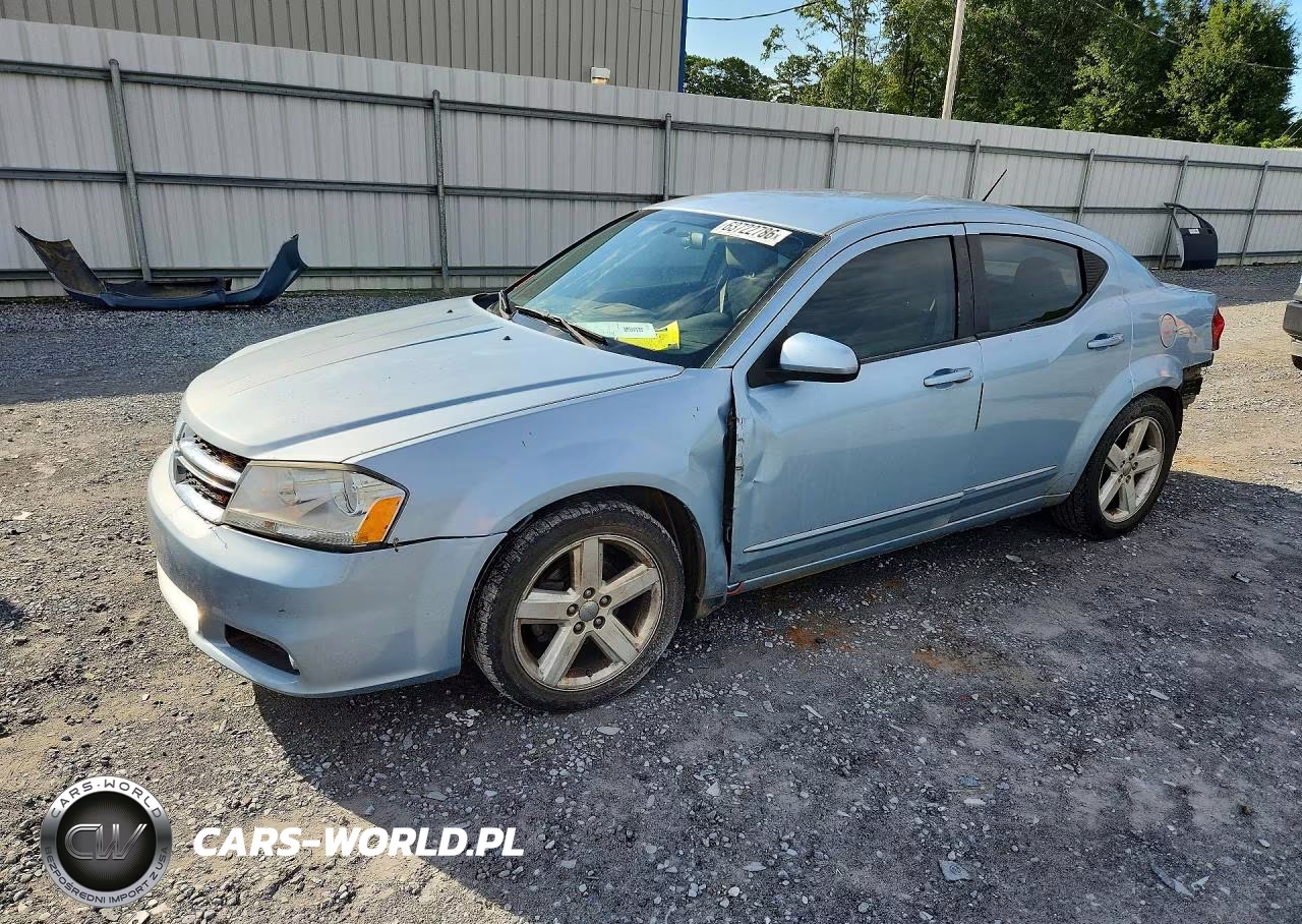 2013 Dodge Avenger Sxt – zdjęcie 1 z 12