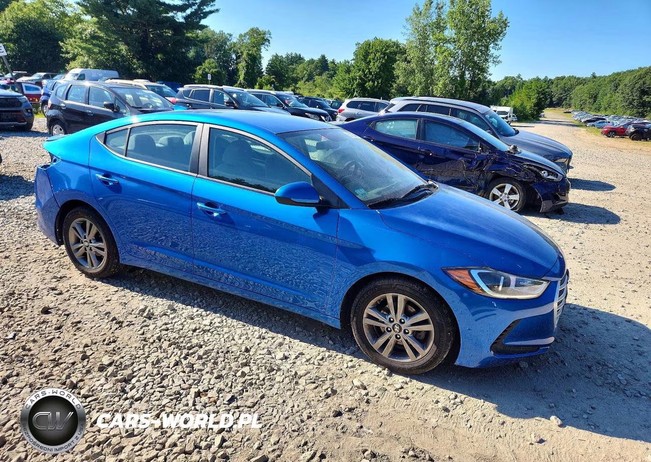 2018 Hyundai Elantra Sel VIN:5NPD84LF1JH391102 - 4