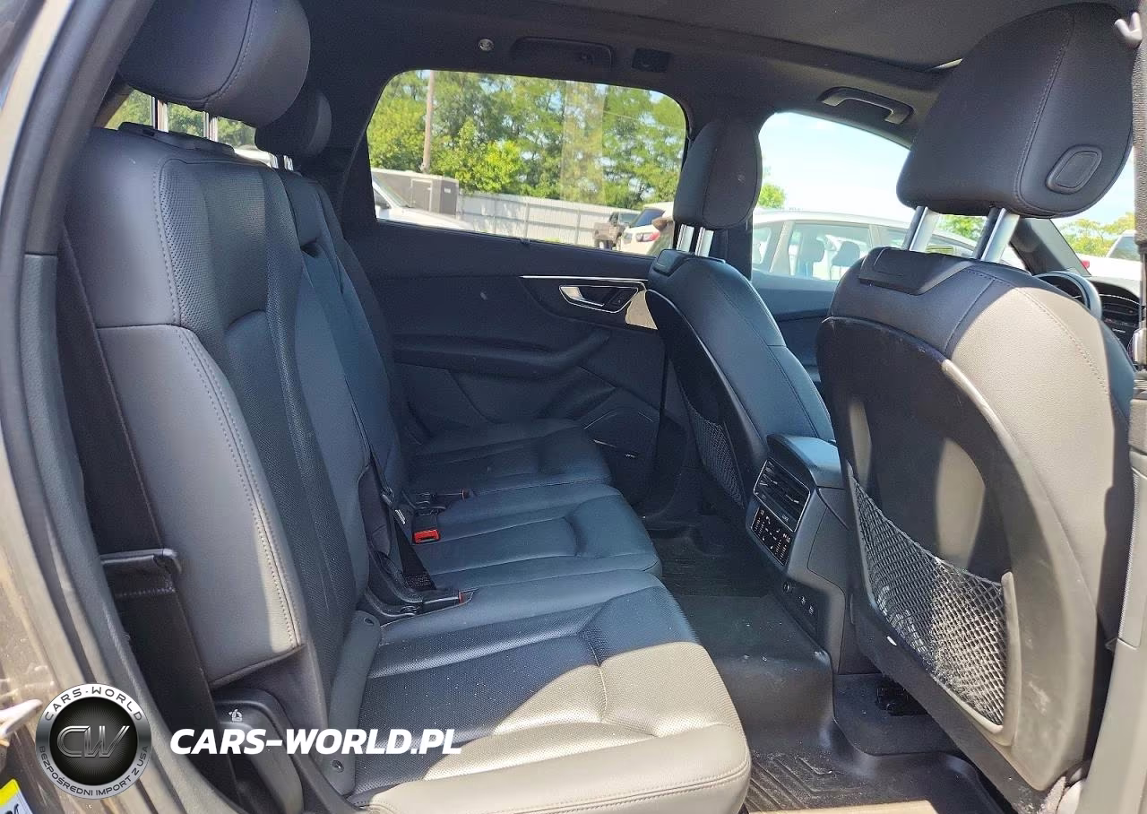 2020 Audi Q7 Prestige VIN:WA1VXAF78LD012884 - 11