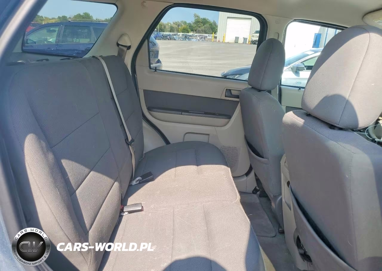 2010 Ford Escape Xlt VIN:1FMCU0D71AKB28192 - 11