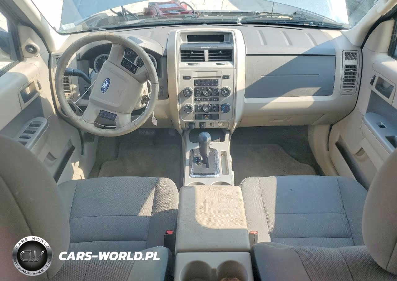 2010 Ford Escape Xlt VIN:1FMCU0D71AKB28192 - 8