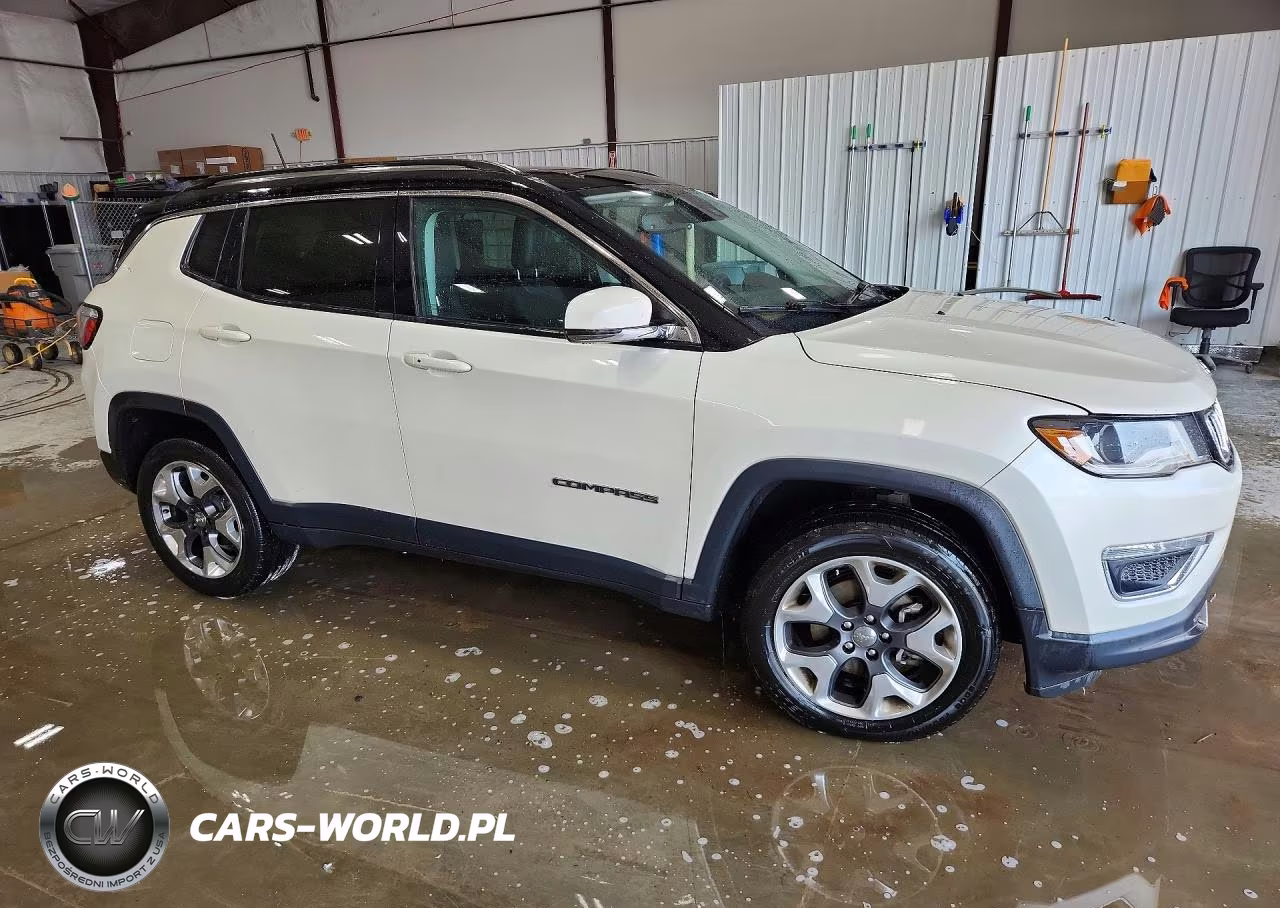 2018 Jeep Compass Limited VIN:3C4NJDCB9JT280822 - 4