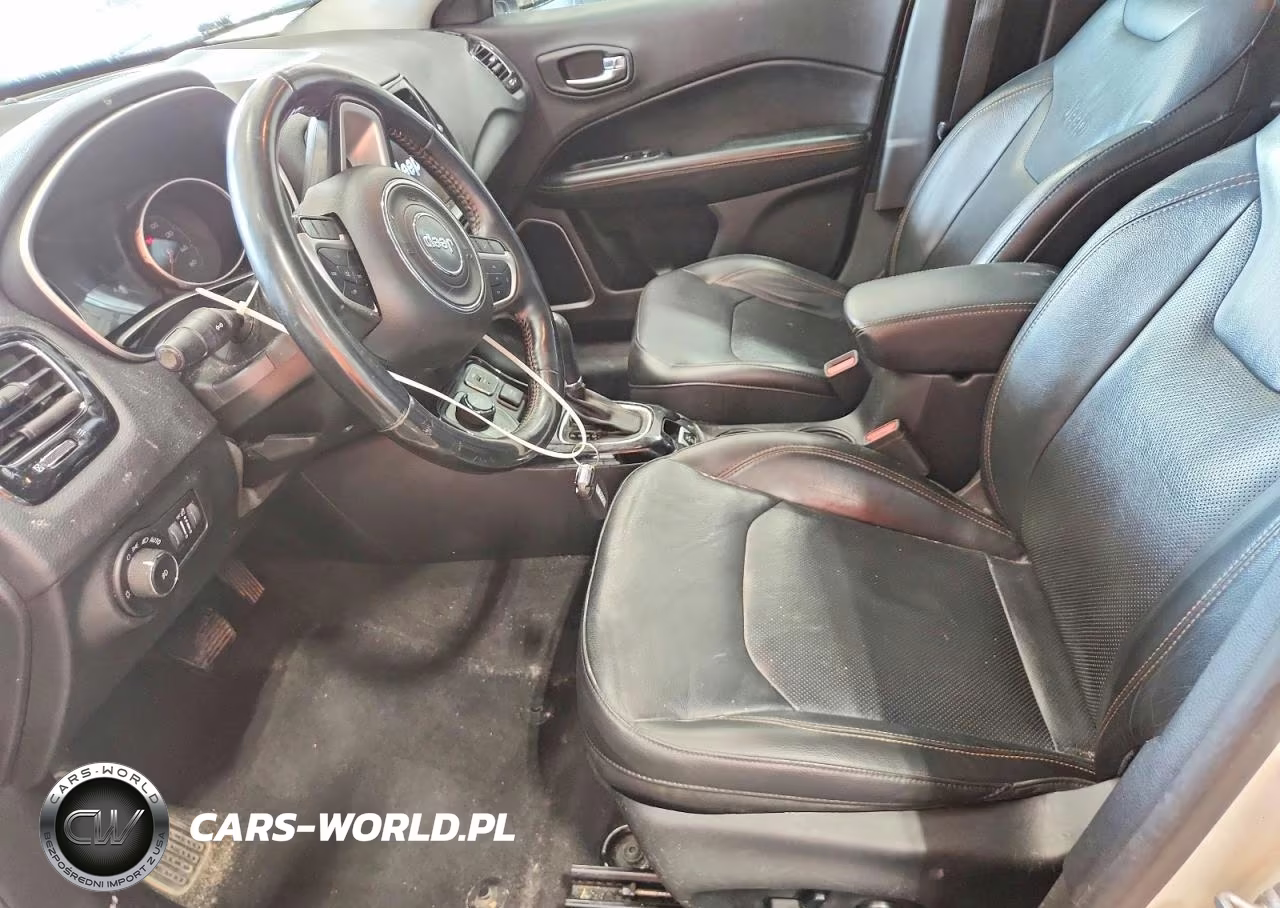 2018 Jeep Compass Limited VIN:3C4NJDCB9JT280822 - 7