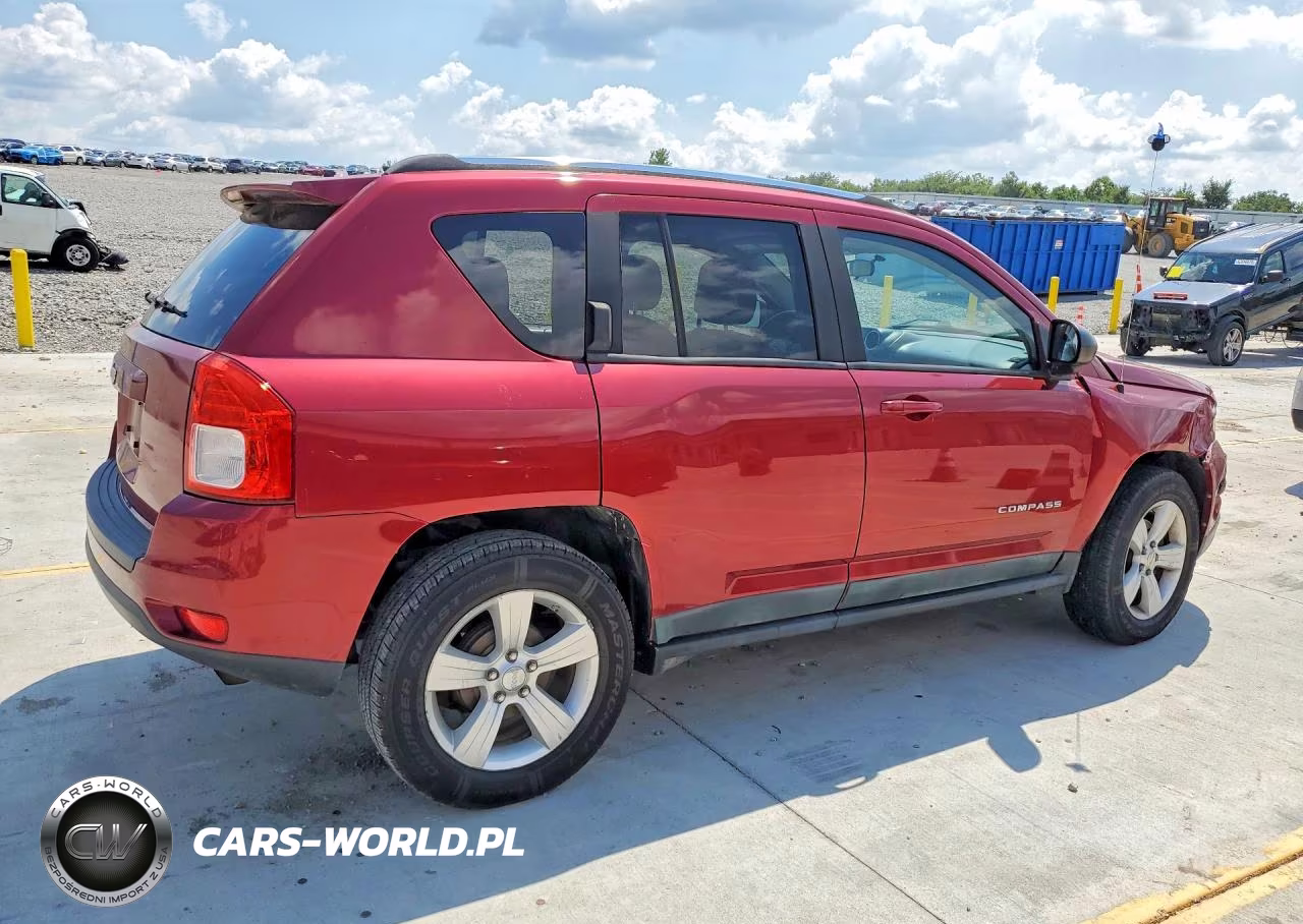 2011 Jeep Compass Sport VIN:1J4NT1FAXBD216804 - 3