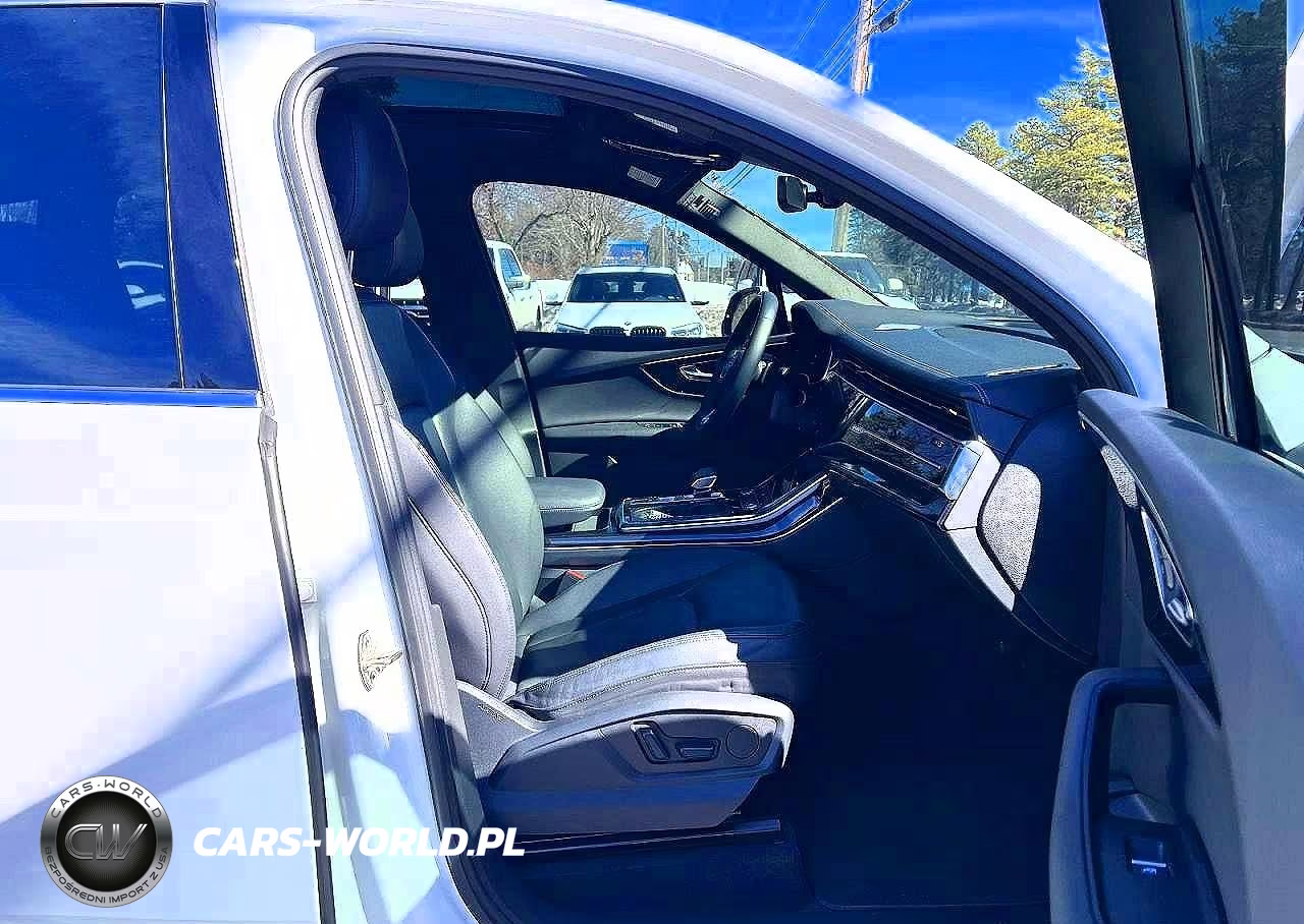 2023 Audi Q7 Premium VIN:WA1ACBF70PD010097 - 5
