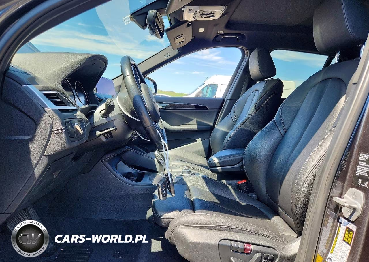 2020 BMW X1 xDrive28I VIN:WBXJG9C04L5P86217 - 7