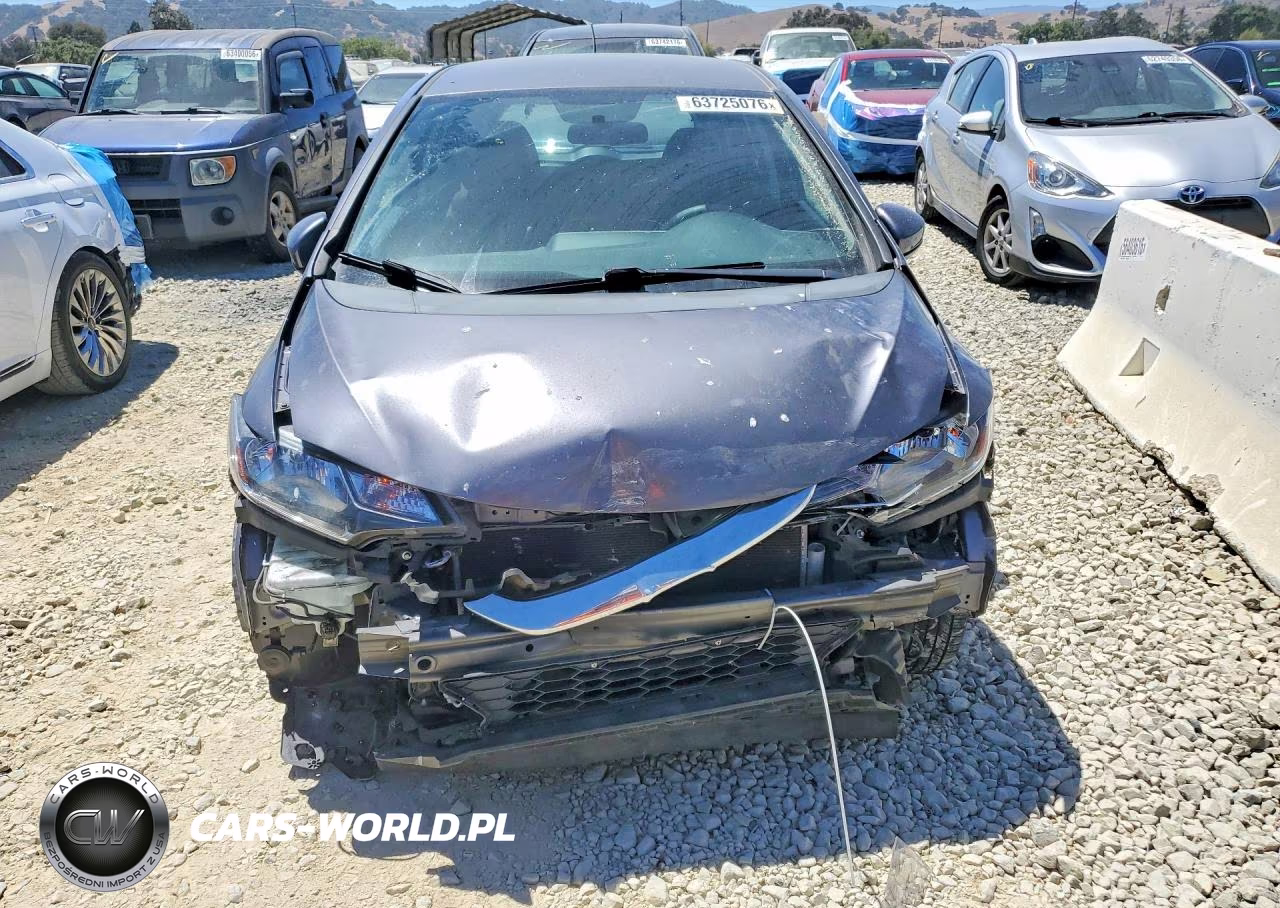 2018 Honda Fit Lx VIN:3HGGK5G4XJM719951 - 5