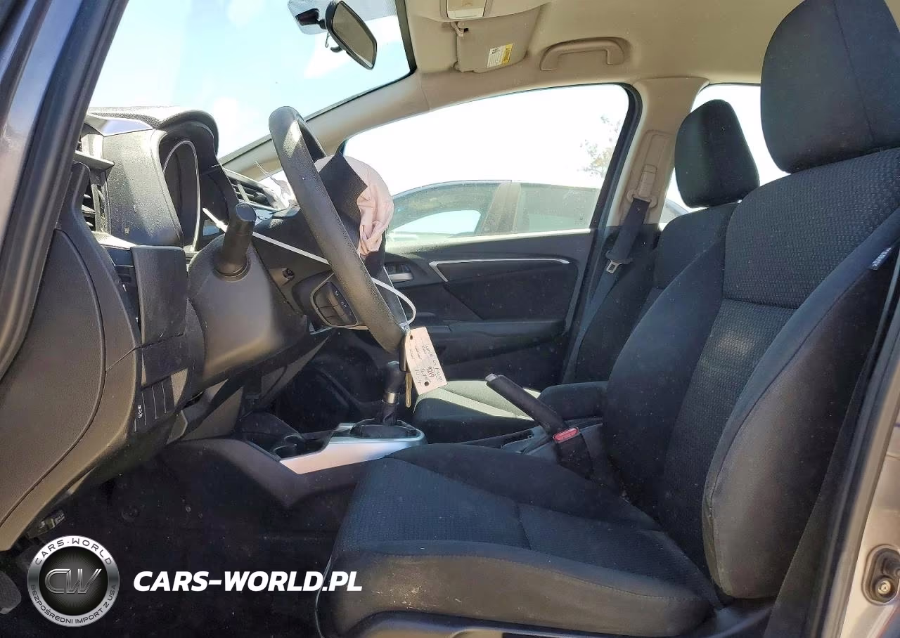 2018 Honda Fit Lx VIN:3HGGK5G4XJM719951 - 7