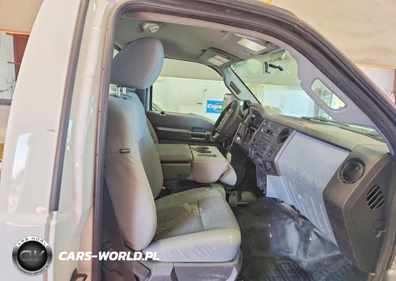 2016 Ford F250 Super Duty VIN:1FTBF2B62GEC50048 - 10