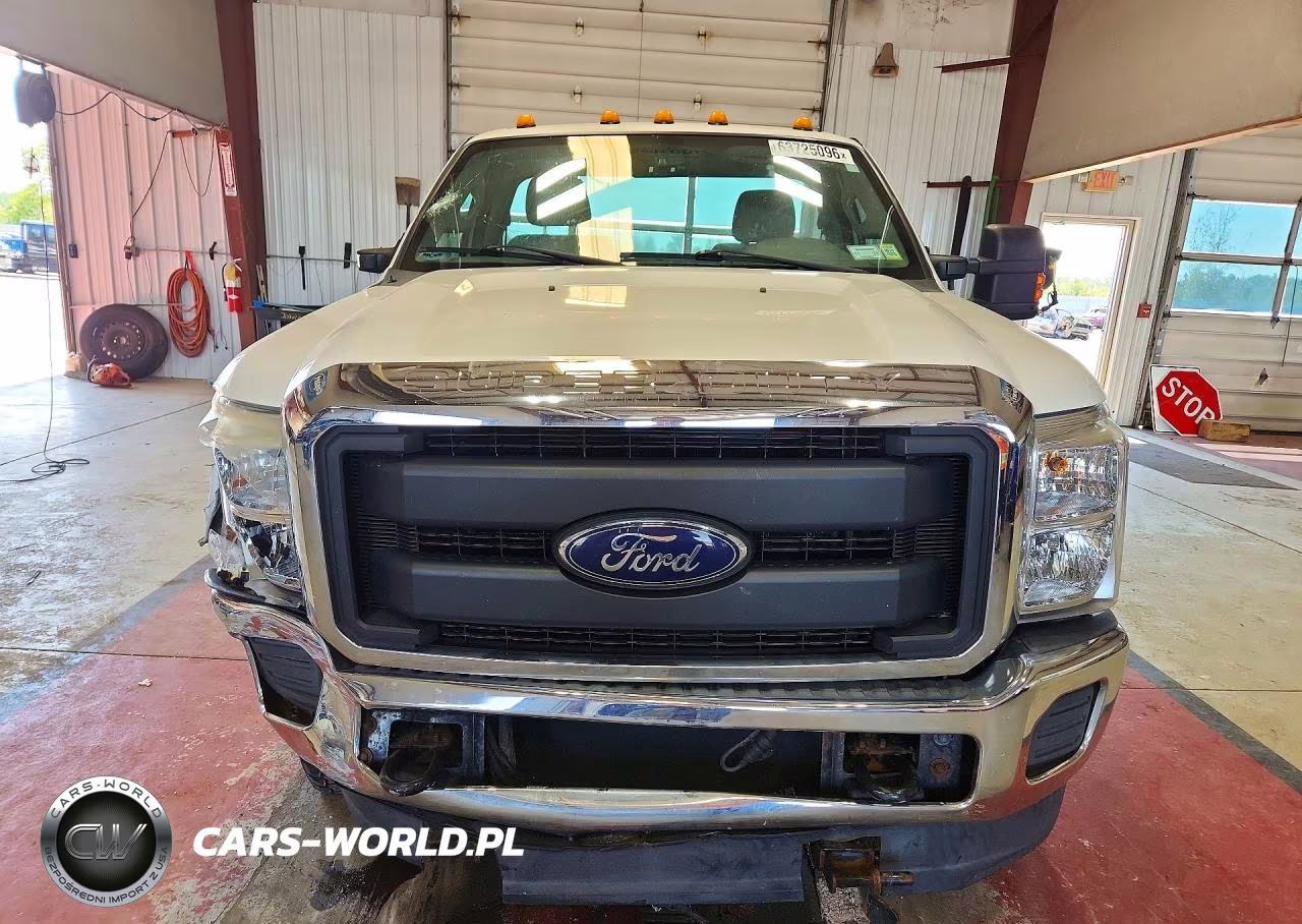 2016 Ford F250 Super Duty VIN:1FTBF2B62GEC50048 - 5