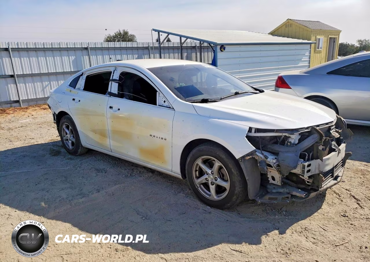 2018 Chevrolet Malibu Ls VIN:1G1ZB5ST0JF171523 - 4