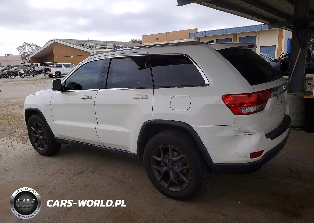2011 Jeep Grand Cherokee Laredo VIN:1J4RR4GG8BC640315 - 2