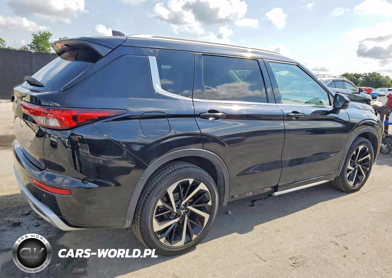 2022 Mitsubishi Outlander Sel VIN:JA4J3VA81NZ017948 - 3