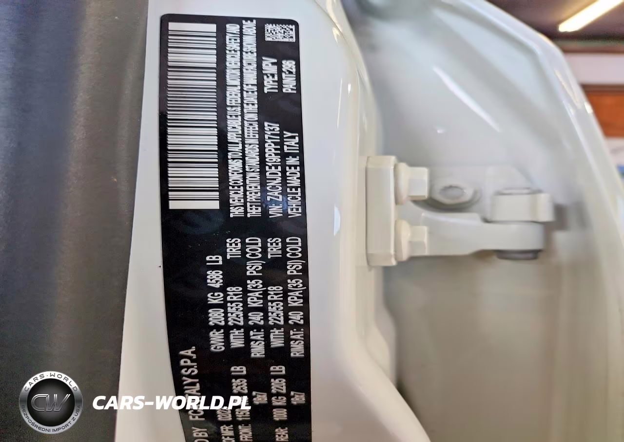 2023 Jeep Renegade Altitude VIN:ZACNJDE19PPP17137 - 14