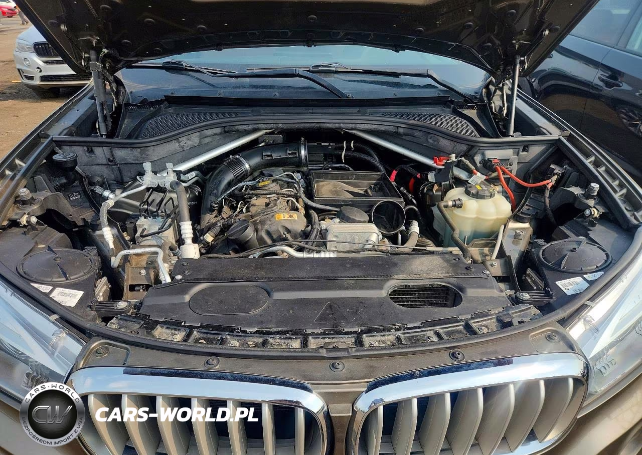 2017 BMW X5 xDrive35I VIN:5UXKR0C35H0V75306 - 12