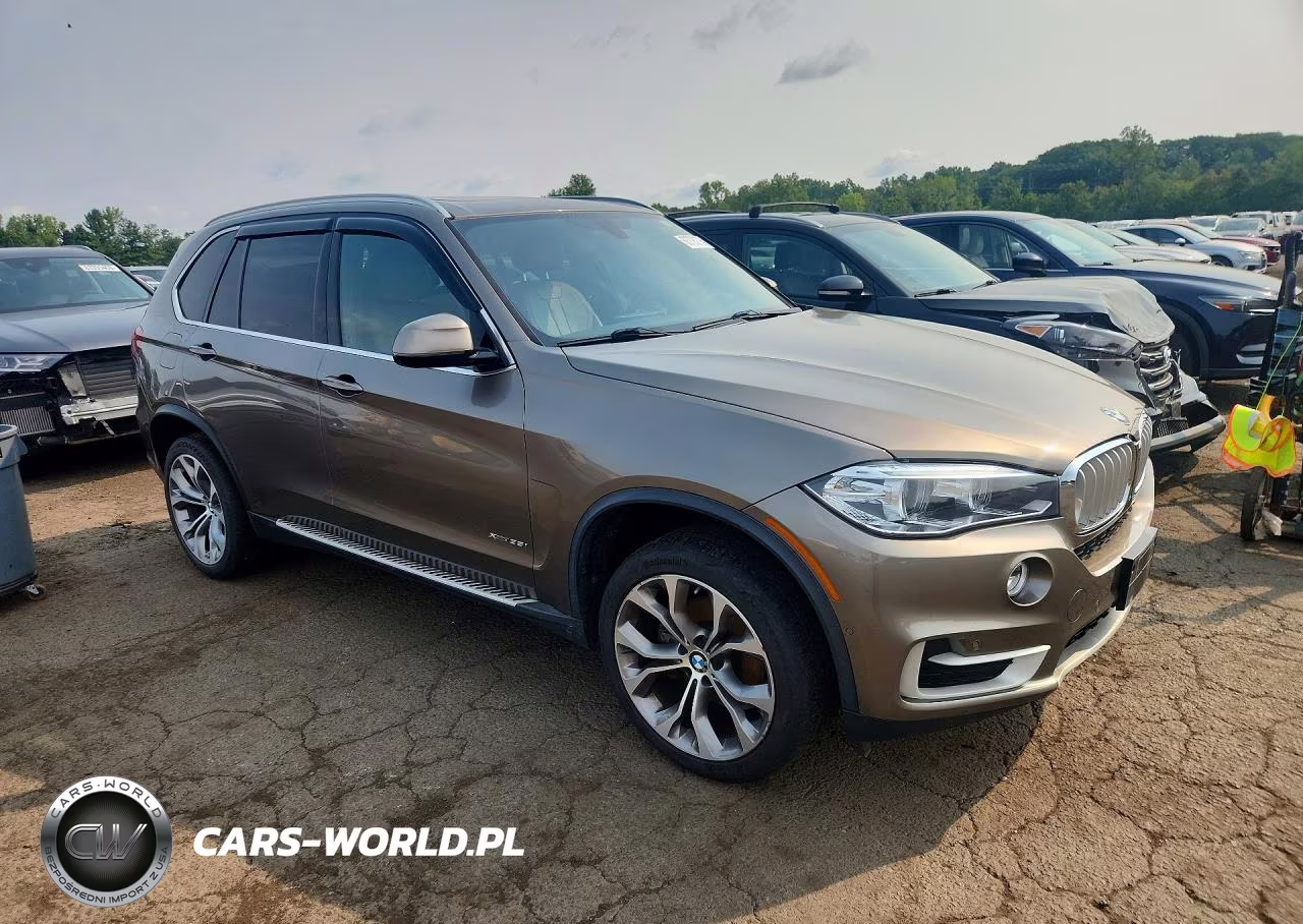 2017 BMW X5 xDrive35I VIN:5UXKR0C35H0V75306 - 4
