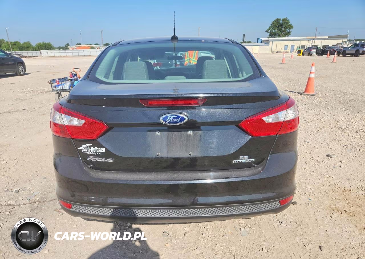2014 Ford Focus Se VIN:1FADP3F2XEL412929 - 6