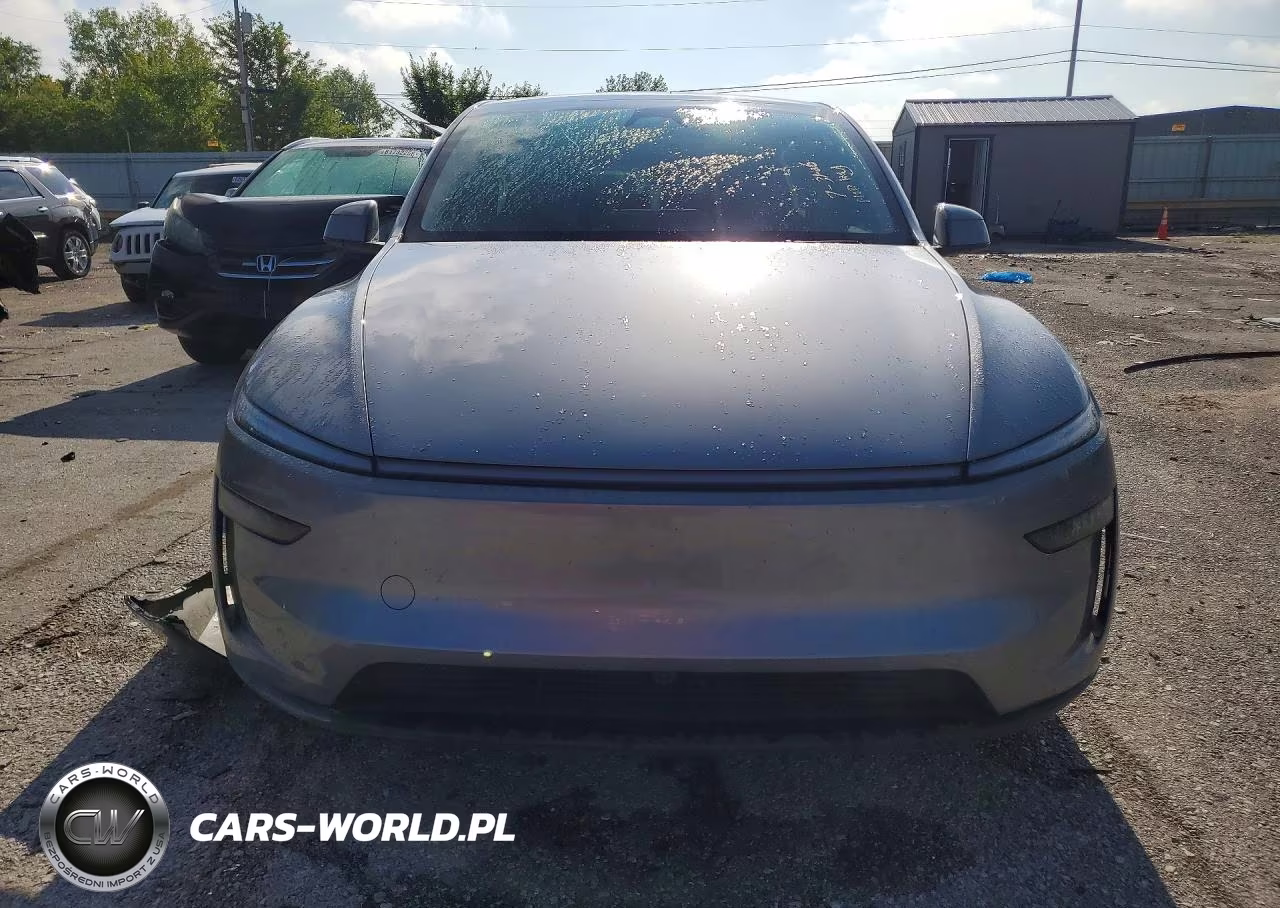 2026 Tesla Model Y VIN:7SAYGDEE9TF437949 - 5