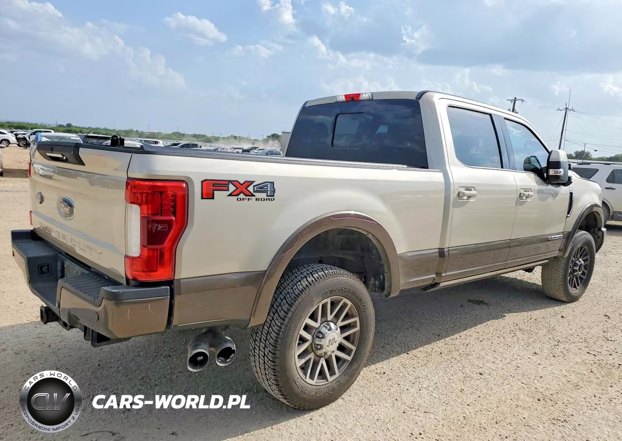 2017 Ford F250 Super Duty VIN:1FT7W2BT5HEF11122 - 3