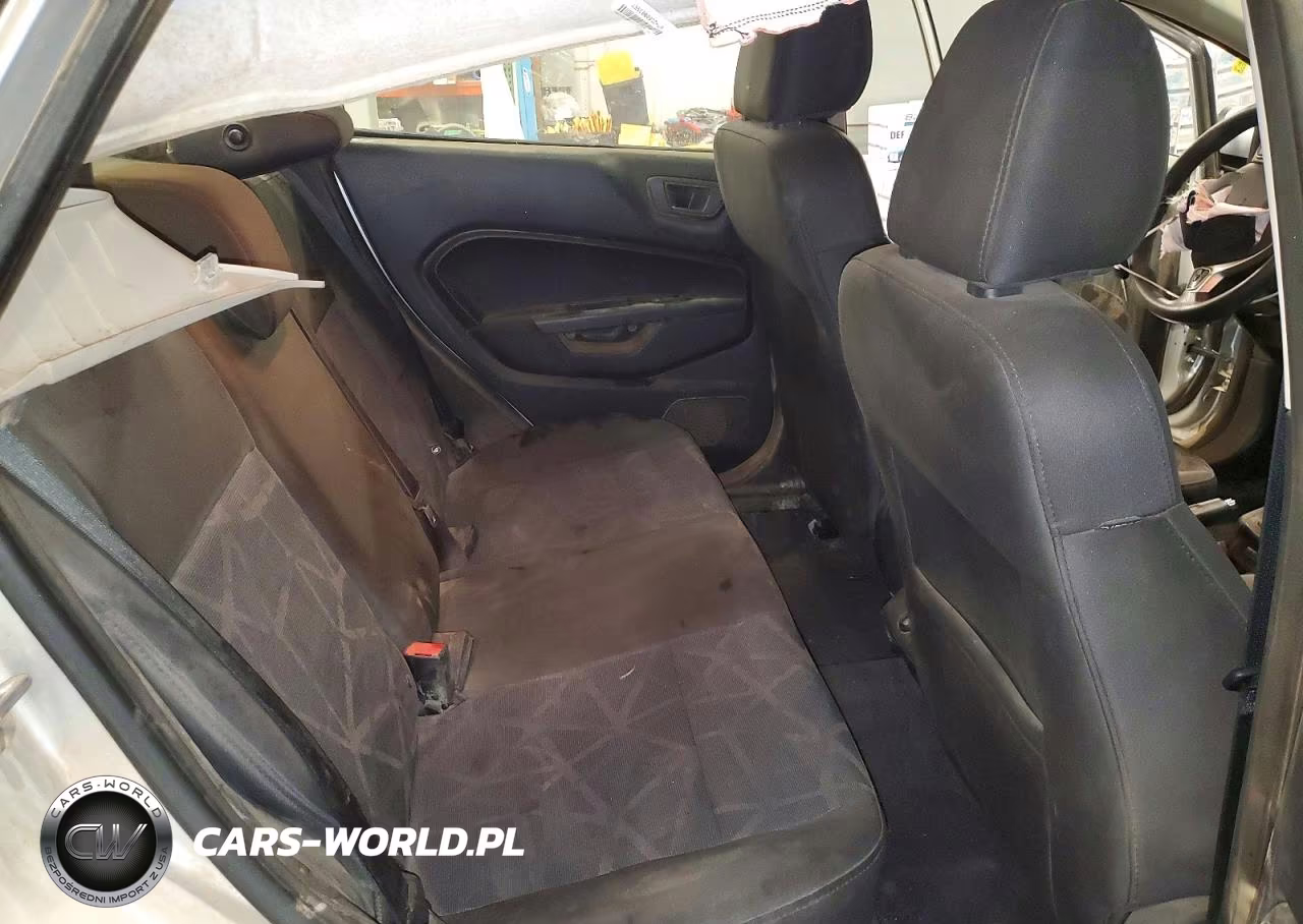 2013 Ford Fiesta Se VIN:3FADP4BJ1DM111191 - 10