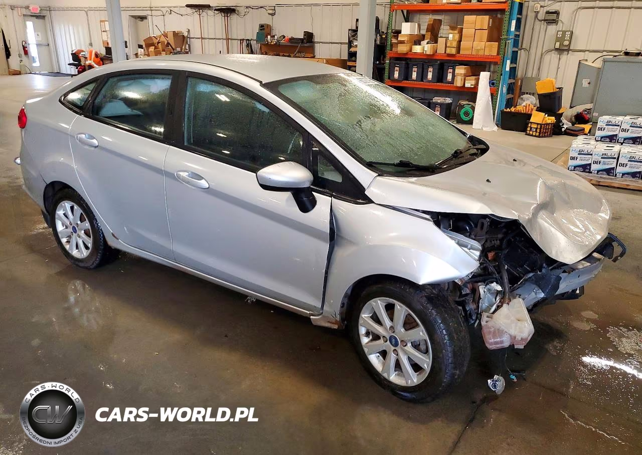 2013 Ford Fiesta Se VIN:3FADP4BJ1DM111191 - 4