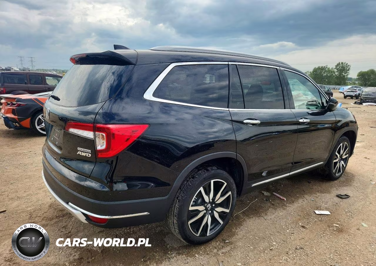 2020 Honda Pilot Touring VIN:5FNYF6H95LB025828 - 3
