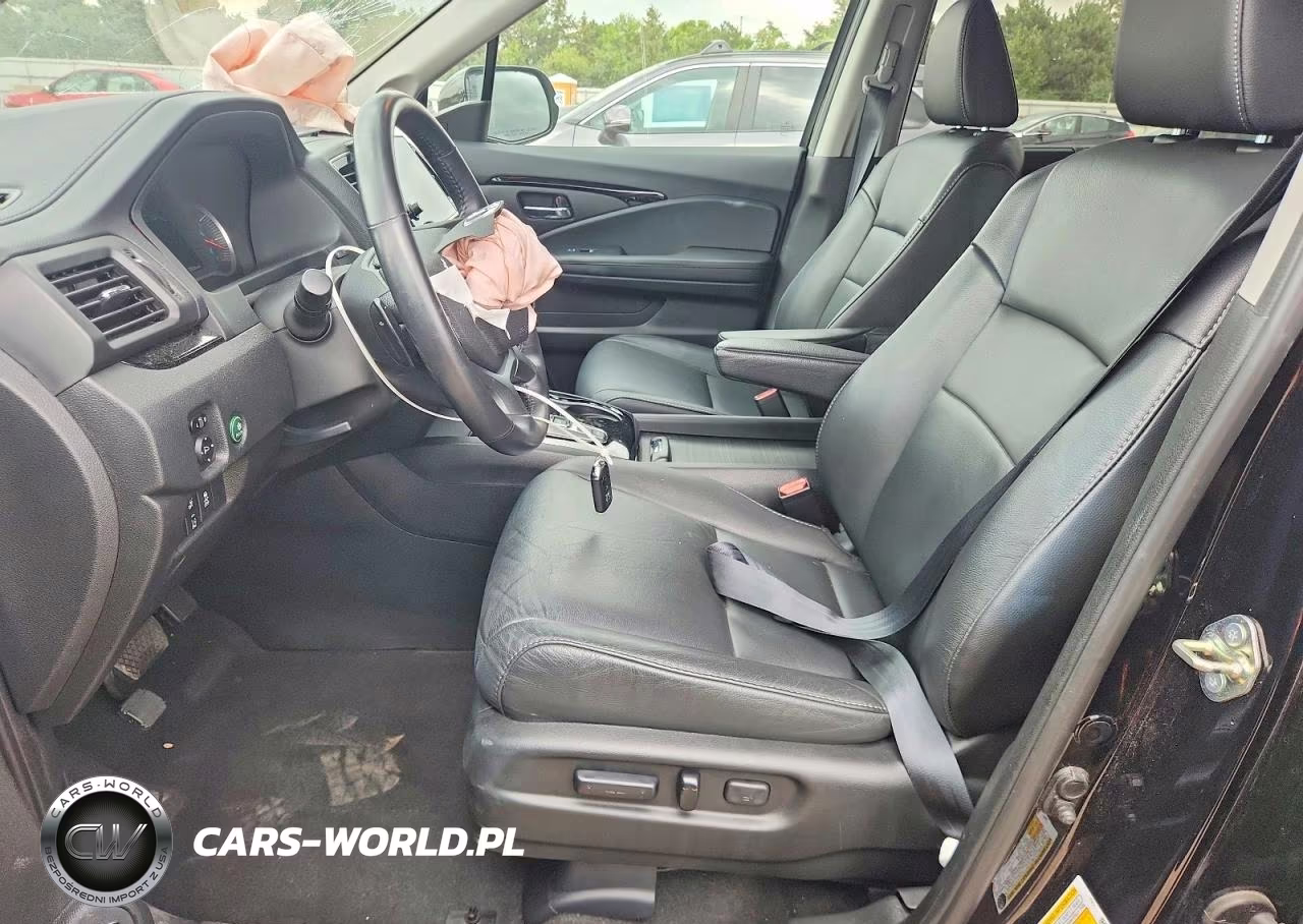 2020 Honda Pilot Touring VIN:5FNYF6H95LB025828 - 7