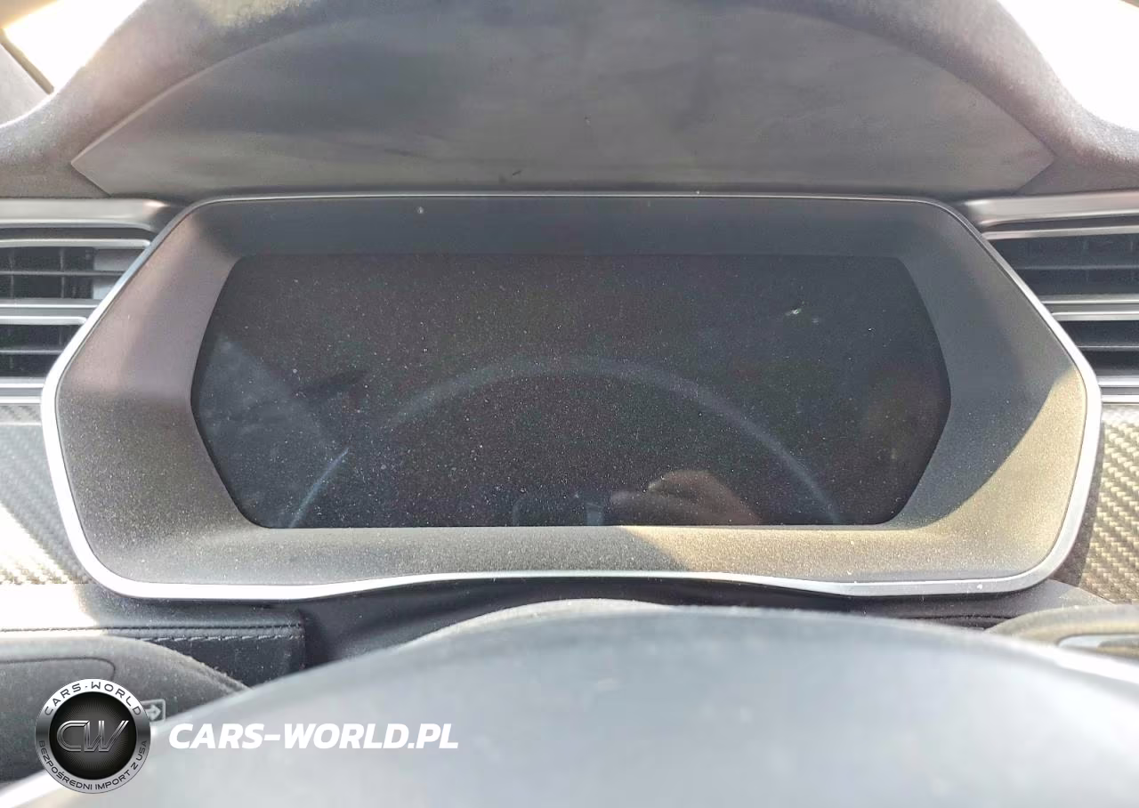2017 Tesla Model X VIN:5YJXCAE42HF041573 - 9