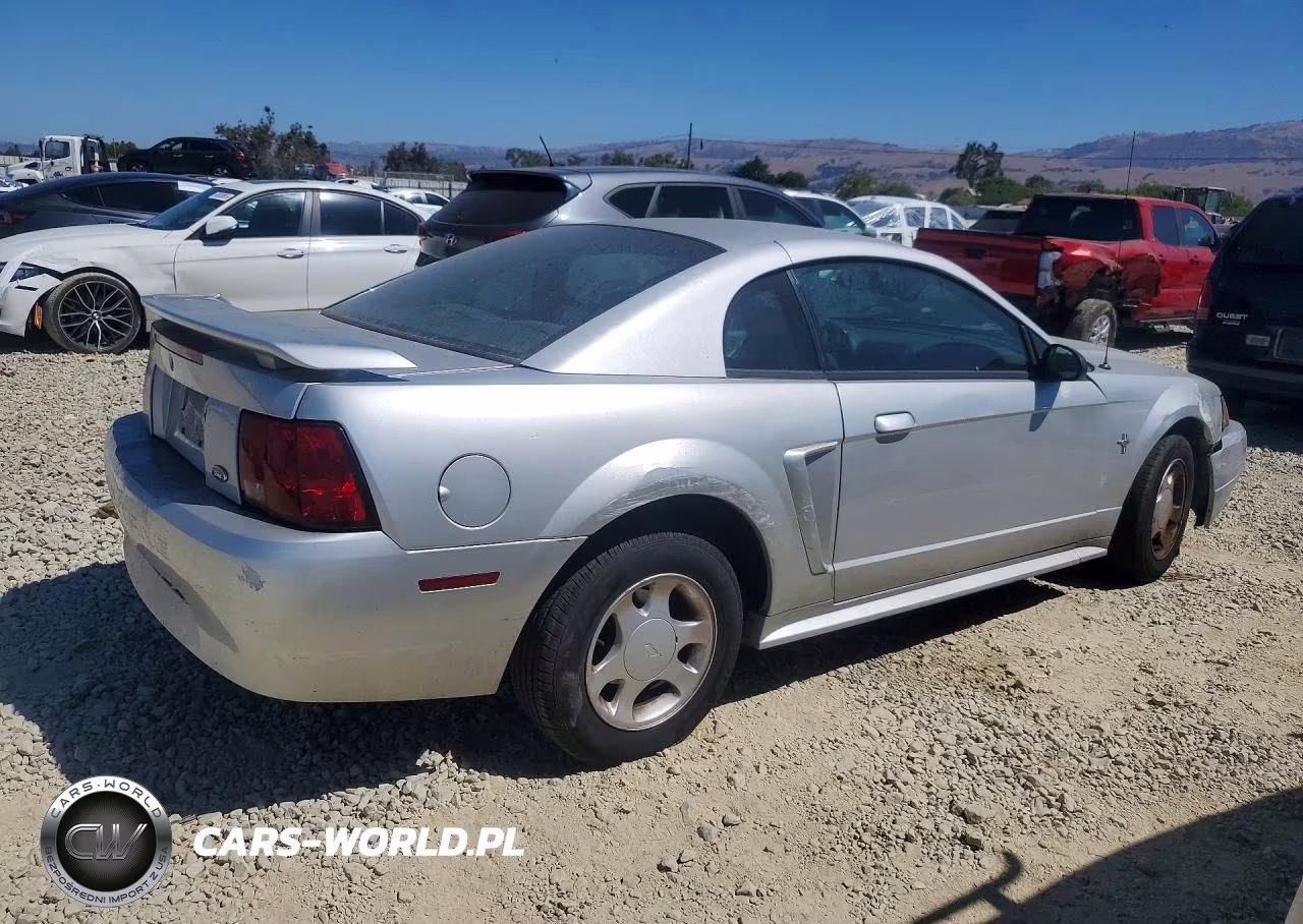 2001 Ford Mustang VIN:1FAFP40431F105880 - 3