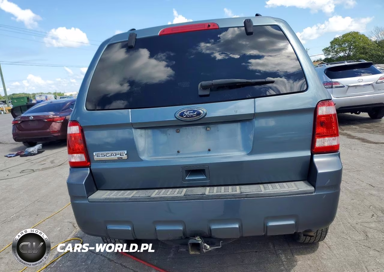 2010 Ford Escape Xlt VIN:1FMCU0D70AKD19585 - 6