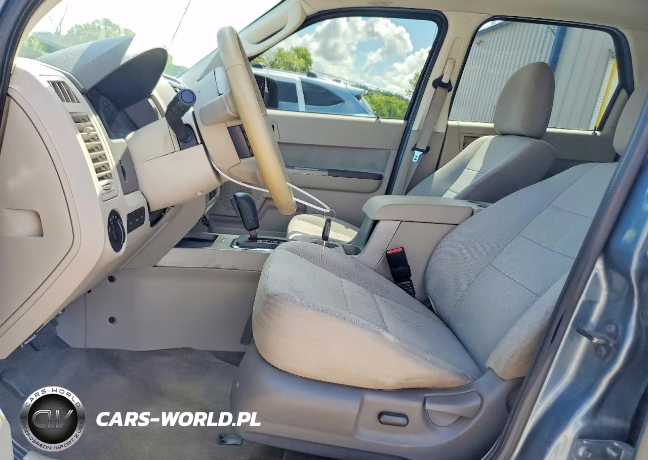 2010 Ford Escape Xlt VIN:1FMCU0D70AKD19585 - 7
