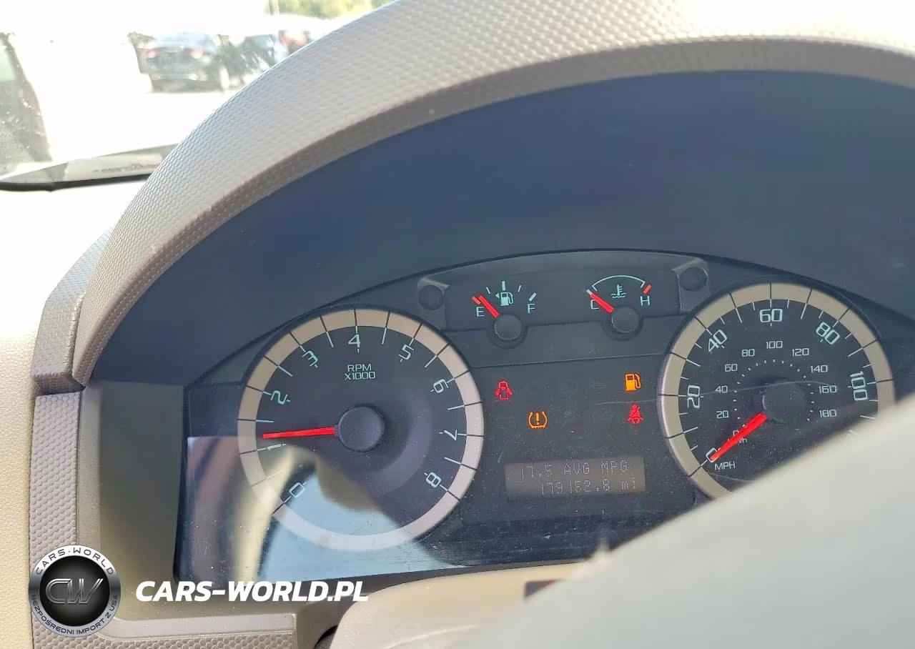 2010 Ford Escape Xlt VIN:1FMCU0D70AKD19585 - 9