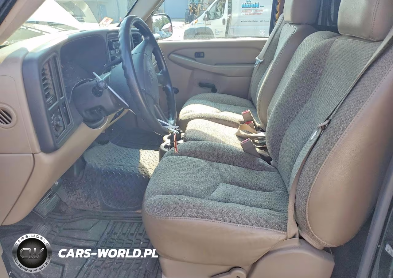 2005 Chevrolet Silverado C1500 VIN:1GCEC14V15Z169021 - 7