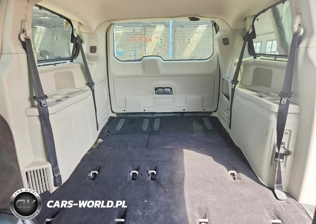 2013 Dodge Grand Caravan Crew VIN:2C4RDGDG9DR507972 - 10