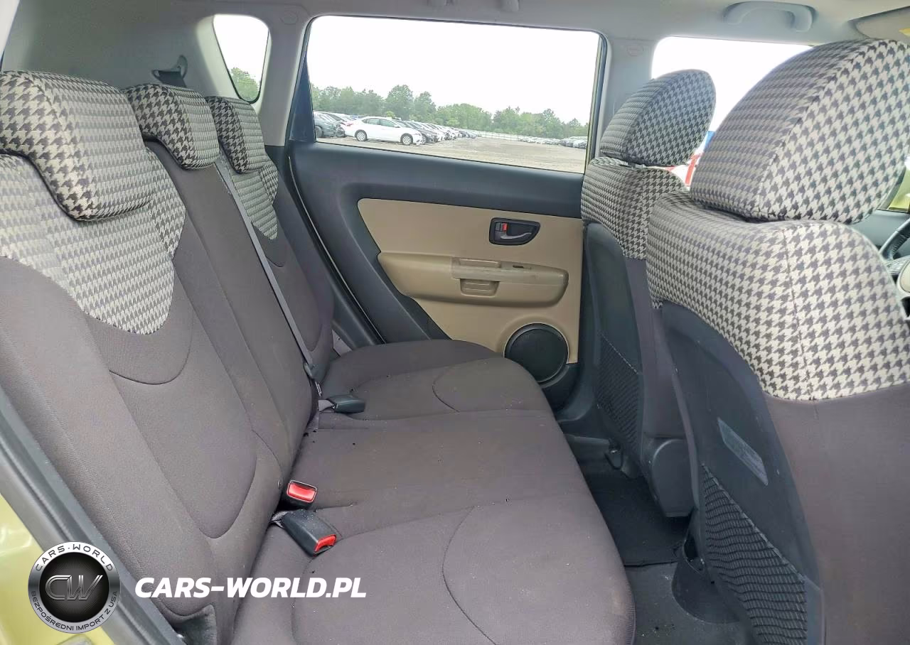 2010 Kia Soul + VIN:KNDJT2A28A7065761 - 10