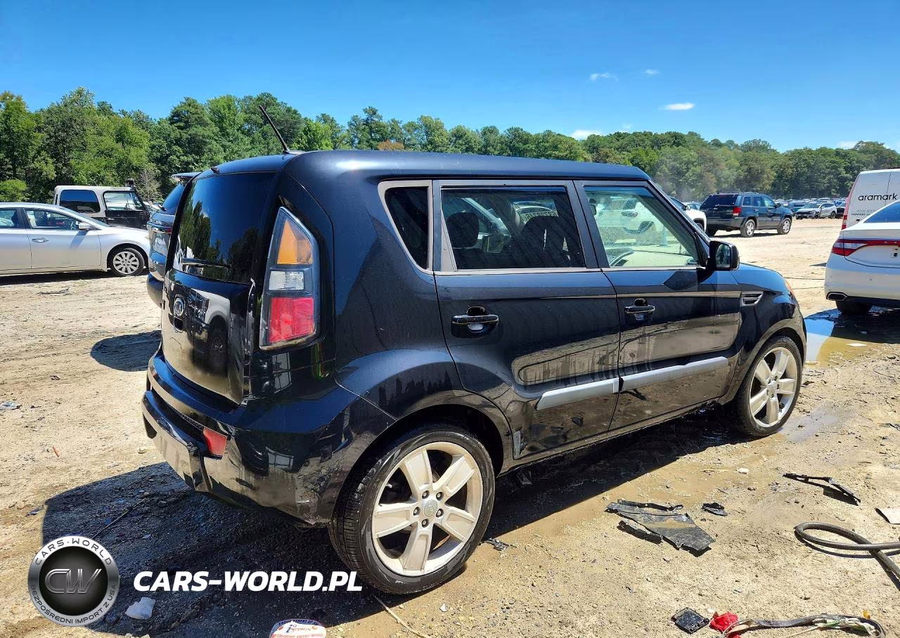 2011 Kia Soul ! VIN:KNDJT2A27B7734779 - 3