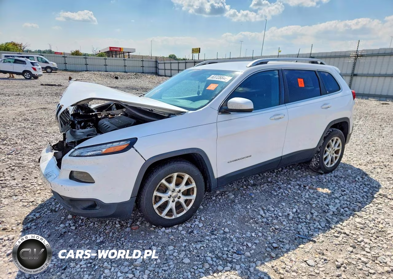 2017 Jeep Cherokee Latitude – zdjęcie 1 z 13